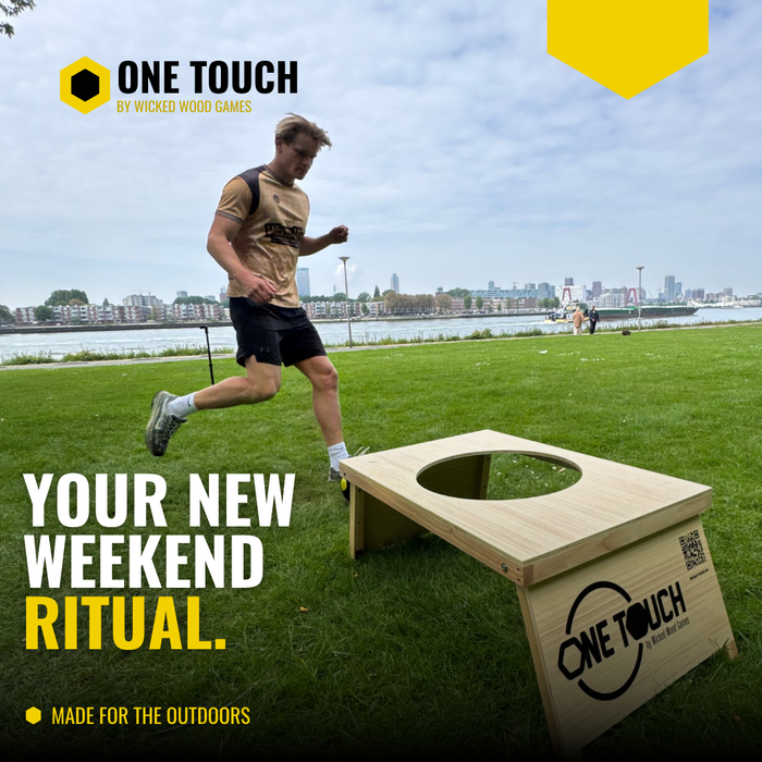 OneTouch Fußballspiel Starting Kit - Inklusive 1 Board / Premium Fußball / Tragetasche